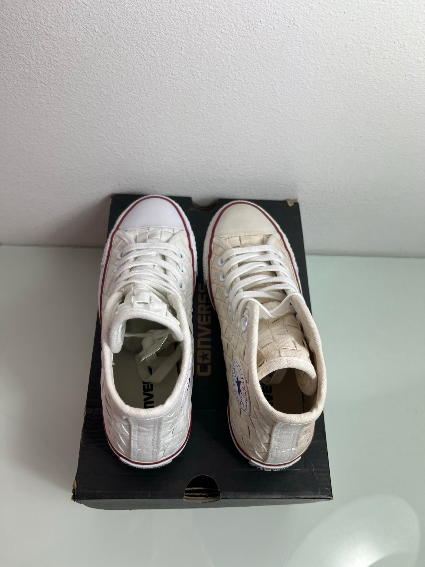 Converse Chuck Taylor Woven "White" Men's 3 Women's 5-151231C