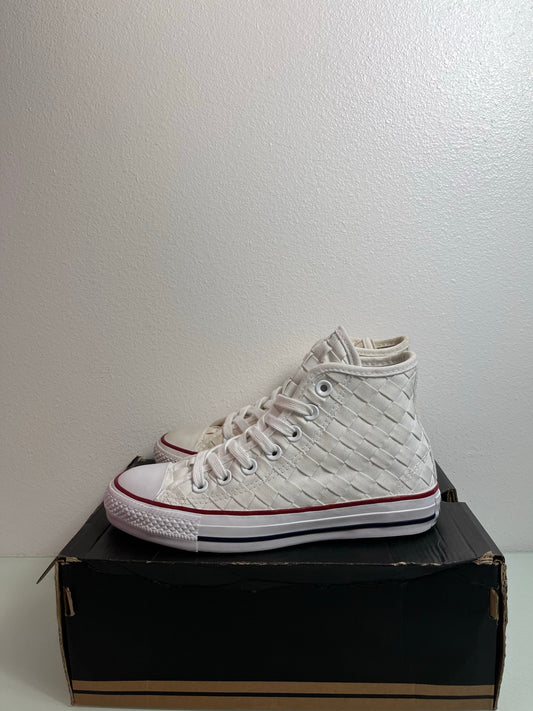 Converse Chuck Taylor Woven "White" Men's 3 Women's 5-151231C