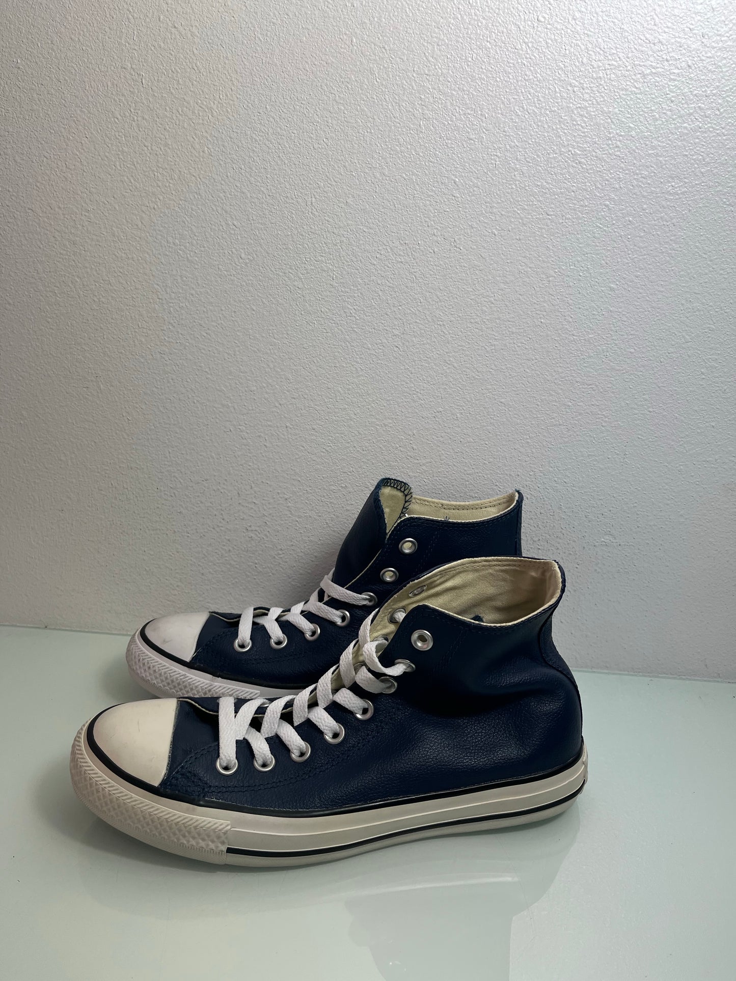 Converse Chuck Taylor All Star "Navy" MISMATE Men's L:7 R:6-149490C