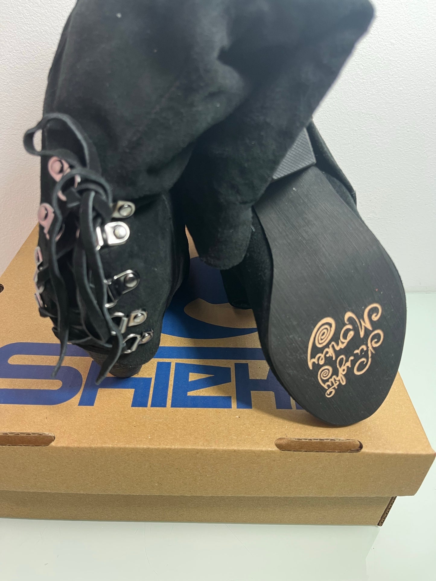 Naughty Monkey "Black" Women's 6- NMW1255