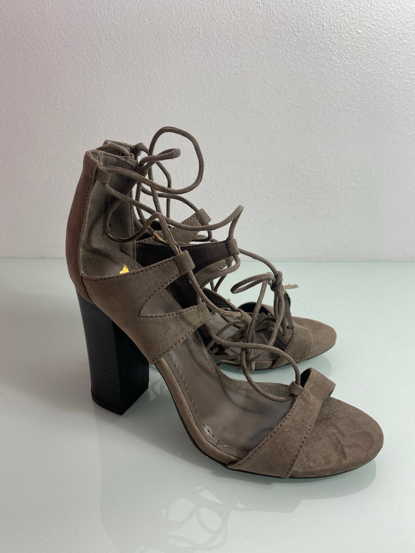 Shiekh Heels "Grey" Women's 8 - STASH 40U