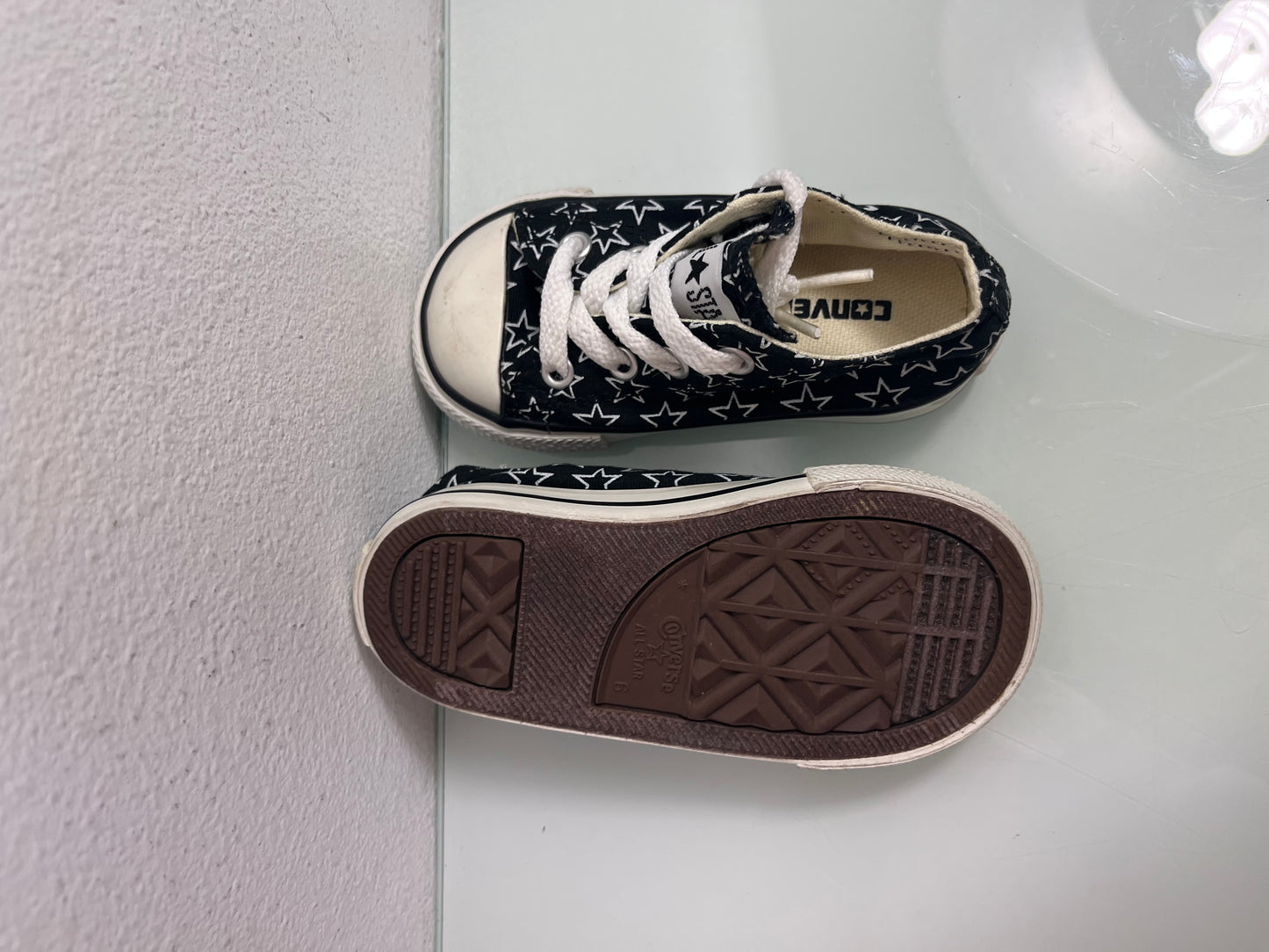 Converse Chuck Taylor All Star "Black/White" MISMATE Infant's L:6 R:5-710053F