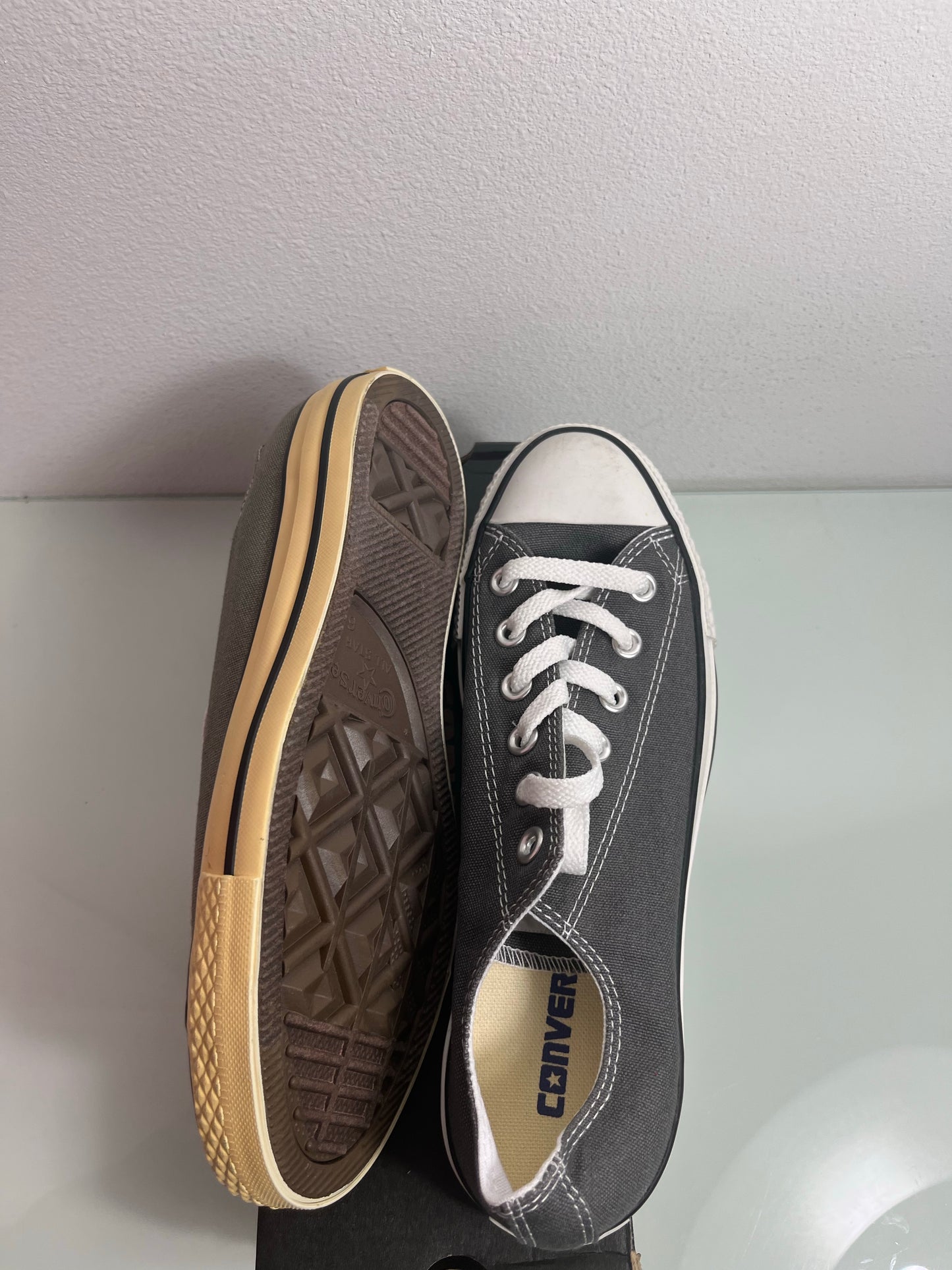 Converse Chuck Taylor All Star "Charcoal" Men's 6 Women's 8- 1J794