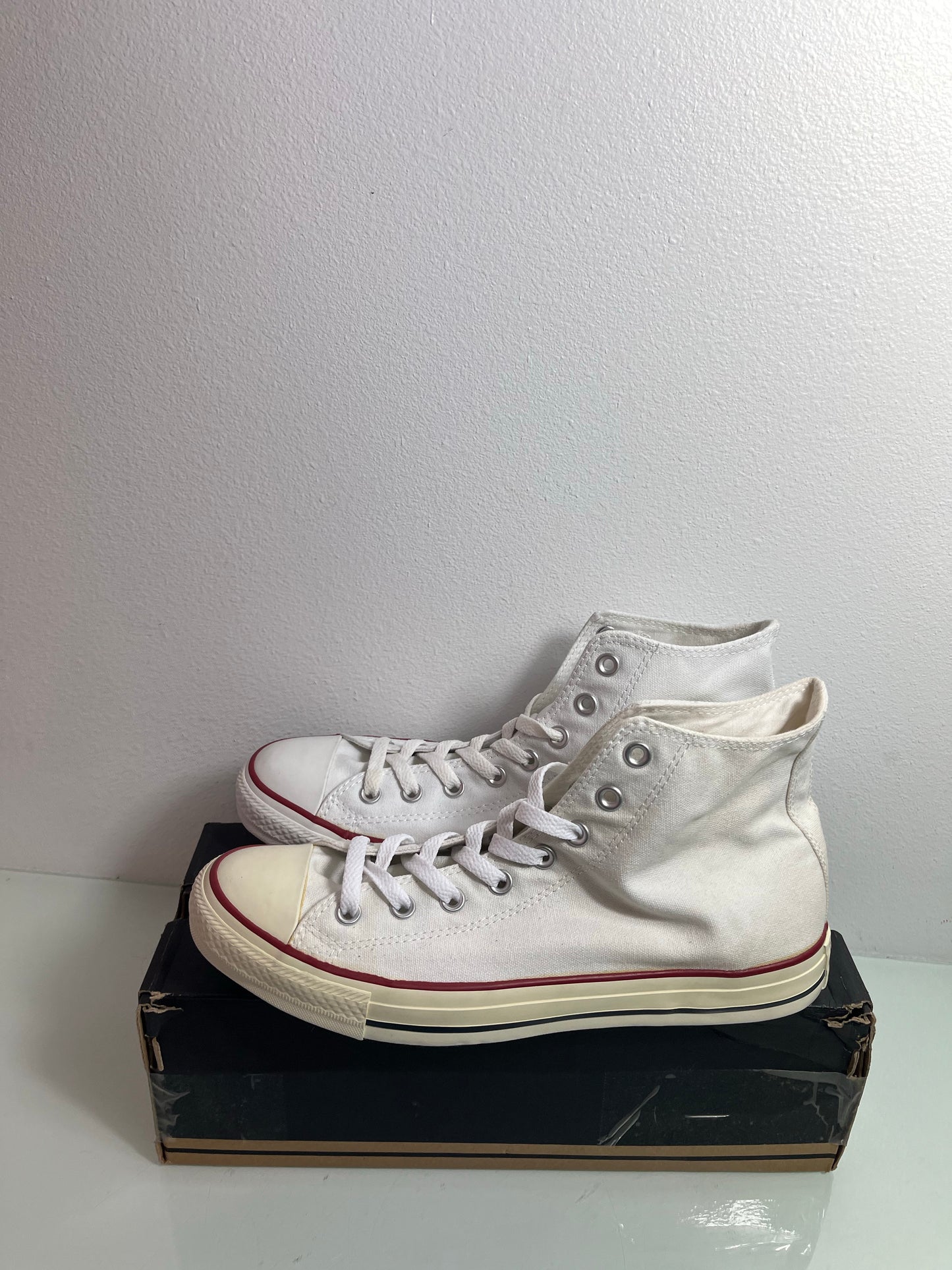 Converse Chuck Taylor All Star "Optical White" Men's 9.5-M7650