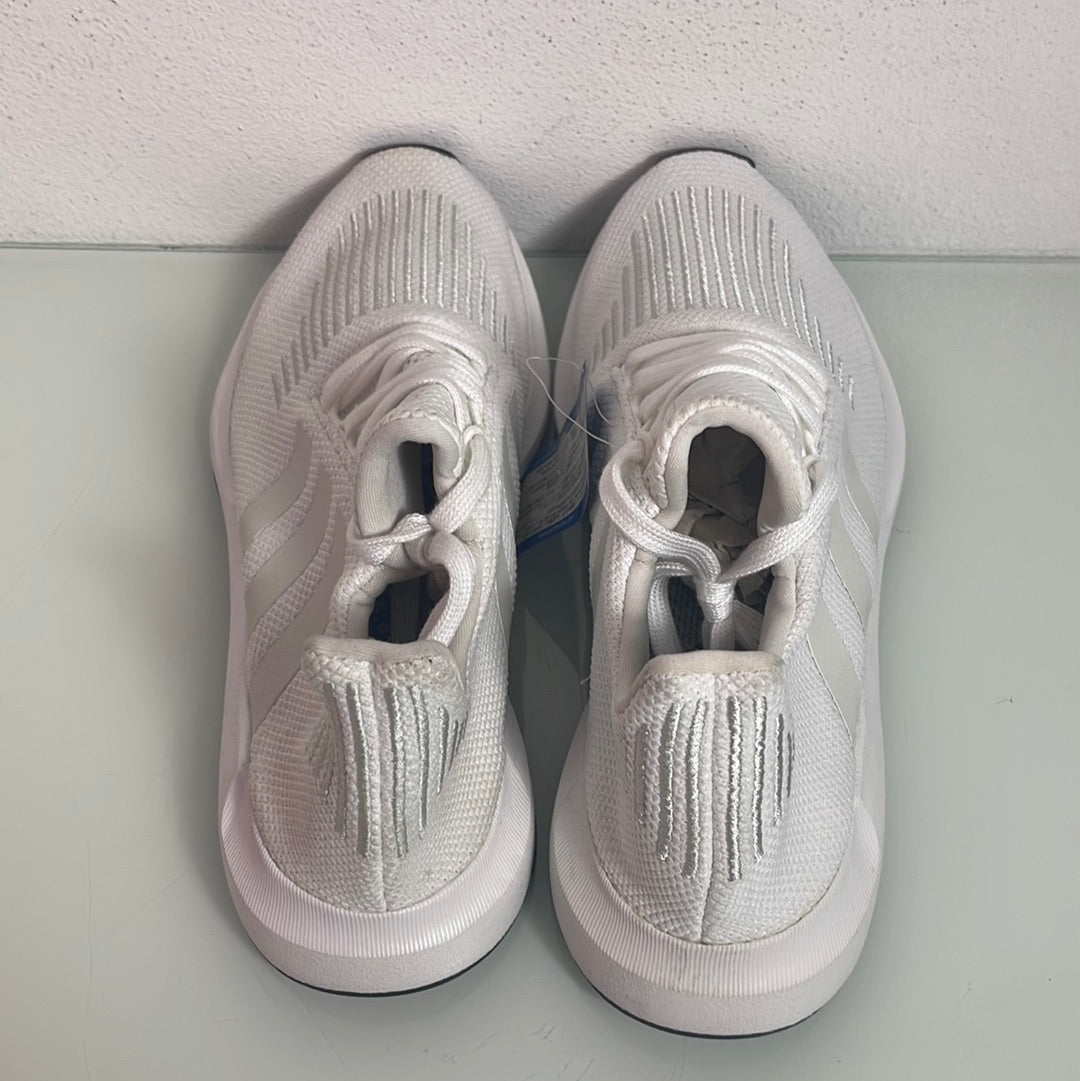 Adidas Originals Swift Run Trainers "White" MISMATE Men's L:8 R:9- CG4112