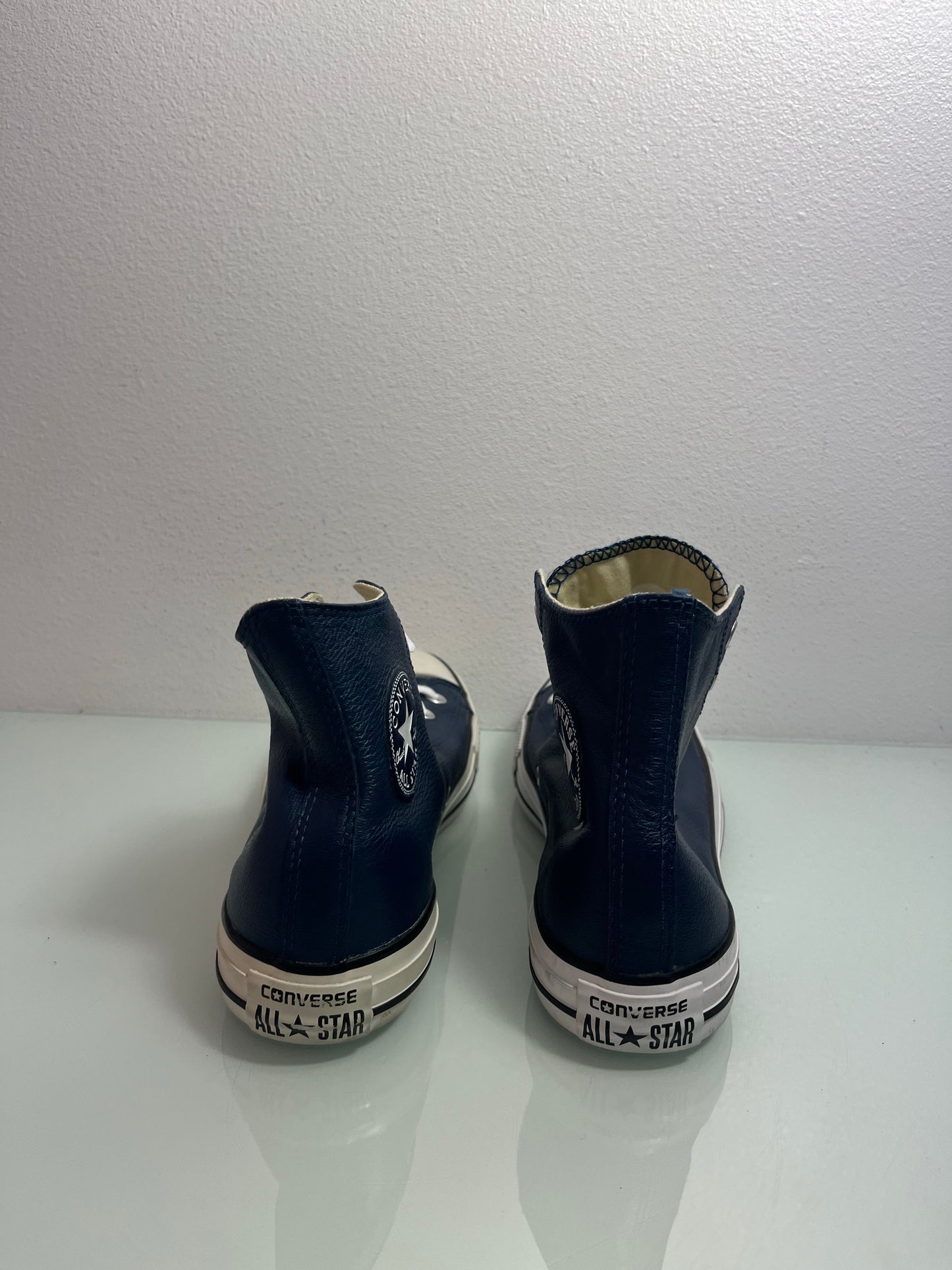 Converse Chuck Taylor All Star "Navy" MISMATE Men's L:7 R:6-149490C