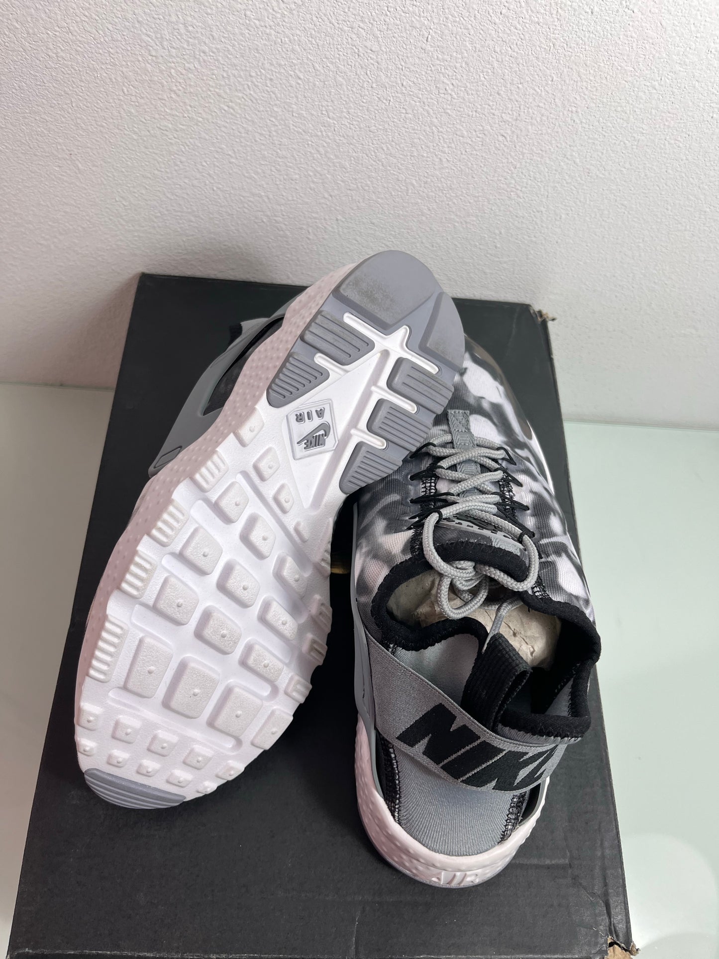 Nike Air Huarache Ultra Run "Multicolor" MISMATE Women's L:6 R:7- 844880 001