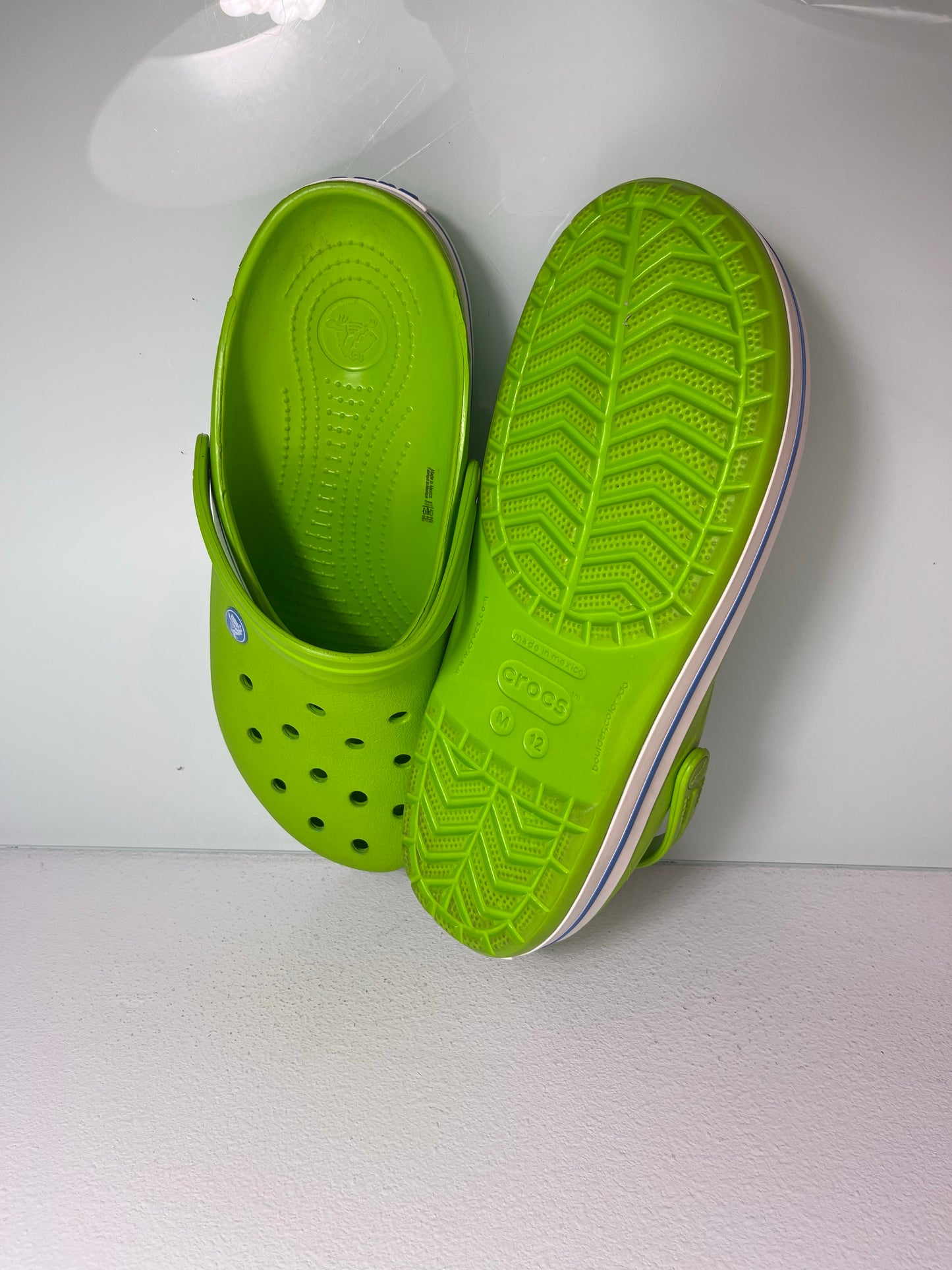 Crocs Classic Clog "Green" Men's 12- 11016 36U