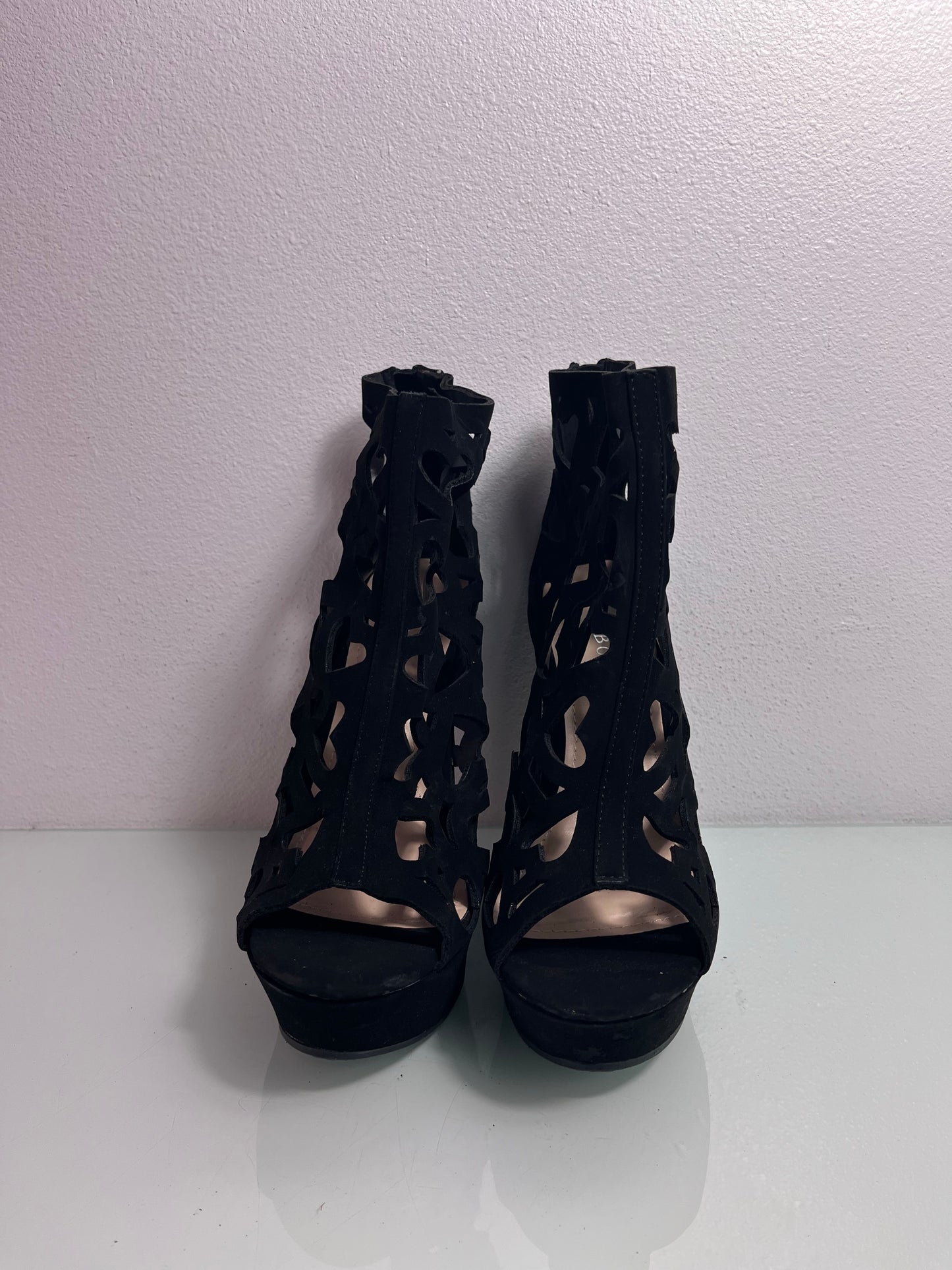 Bamboo Heels "Black" Women's 8- Dreamer 39