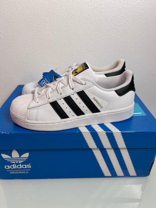 Adidas Superstar "White/Black" MISMATE Junior's L:2 R:2.5- BA8378