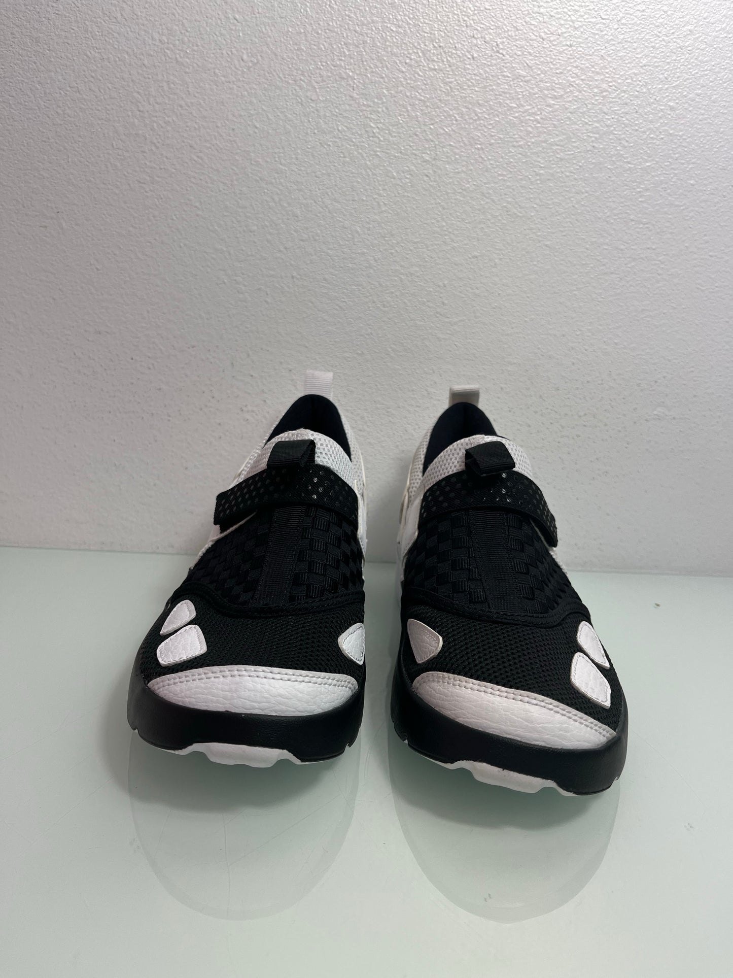 Jordan Pre-School Trunner Lx Fashion "White/Black" Youth's 2.5- 898000 010