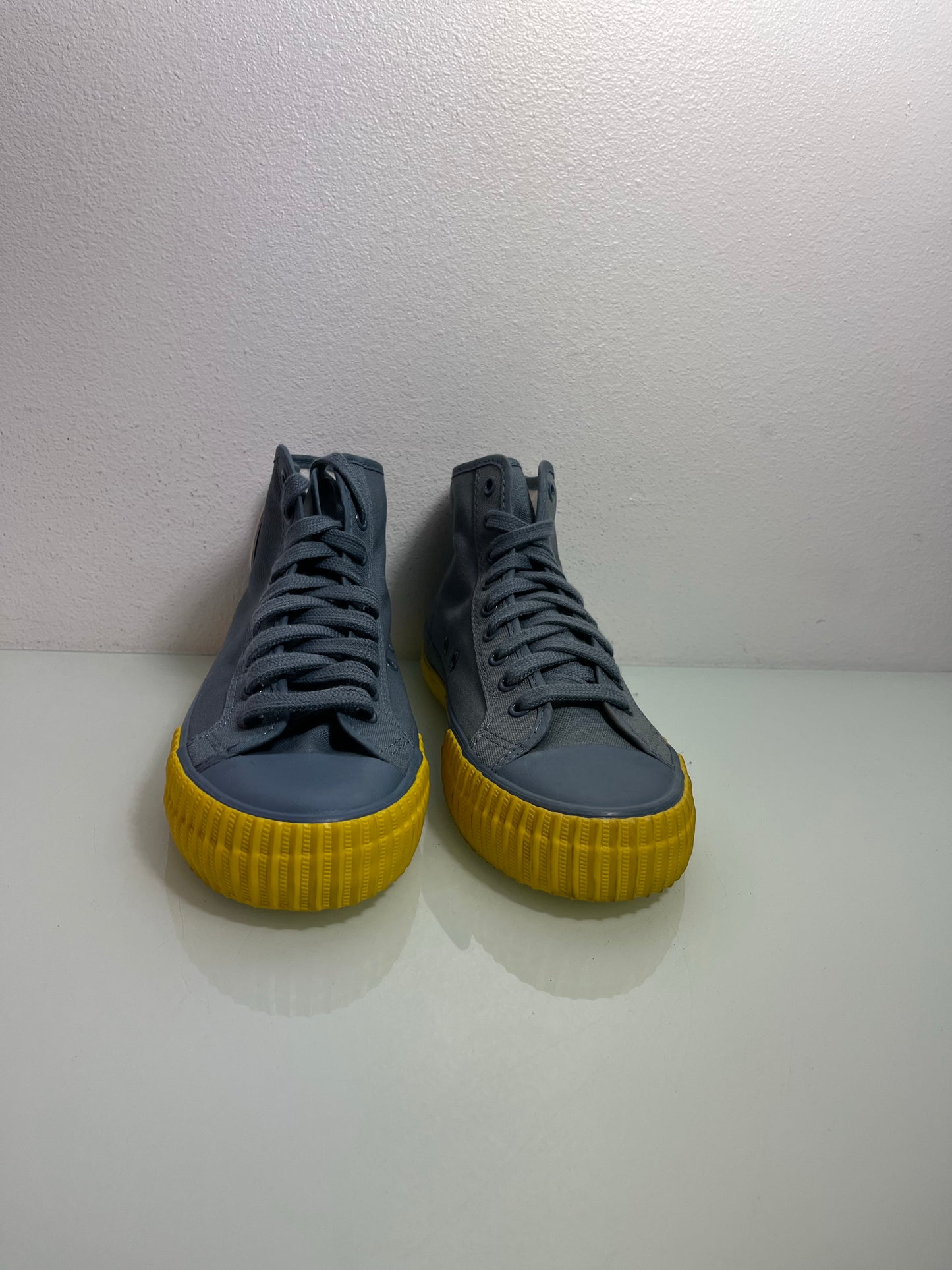 PF Flyers Center High "Grey/Yellow" MISMATE Men's L:8 R:8.5-PM13OH2G