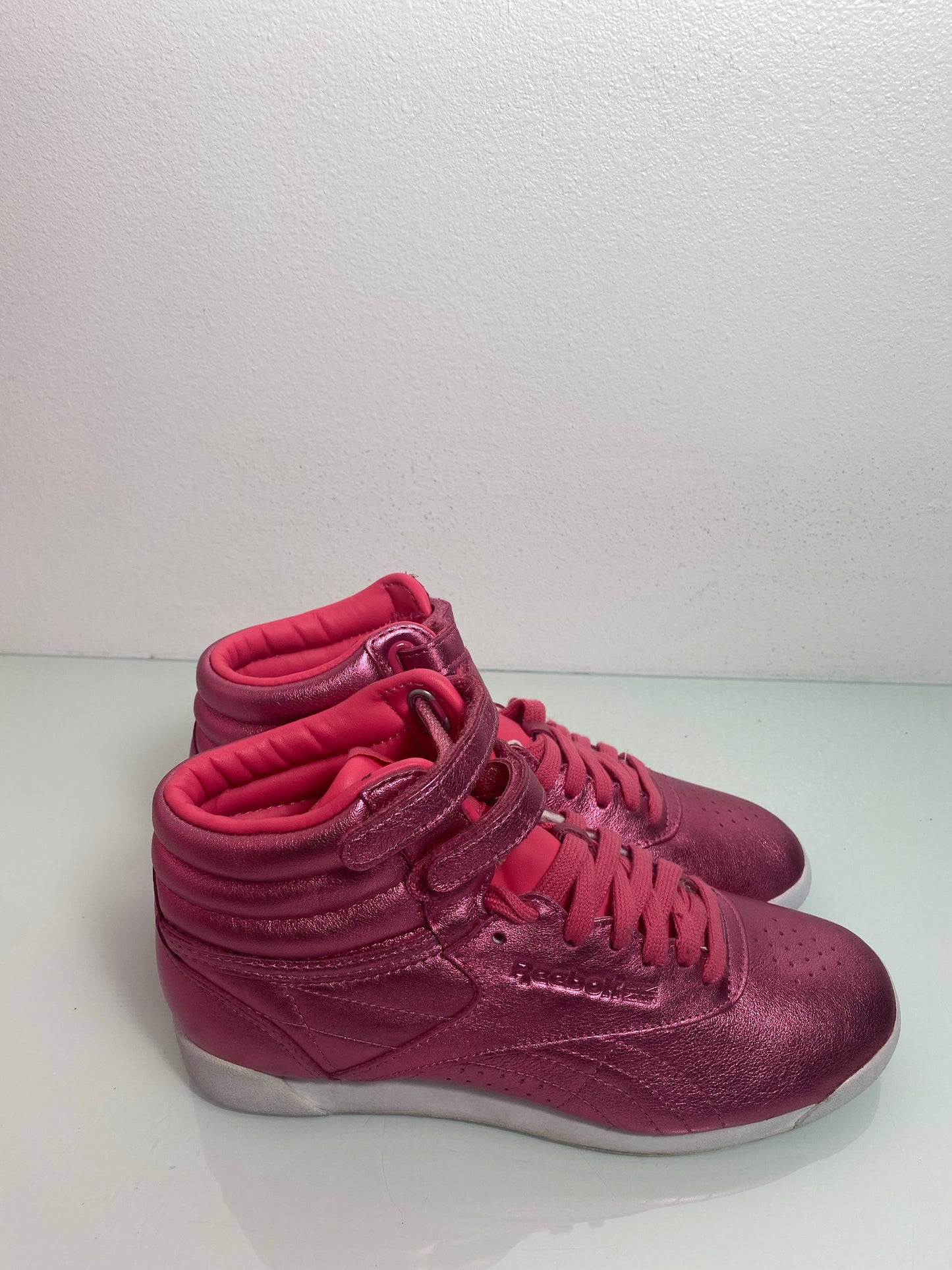 Reebok Freestyle Hi Metallic "Sharp Pink" Women's 6 - CN0960