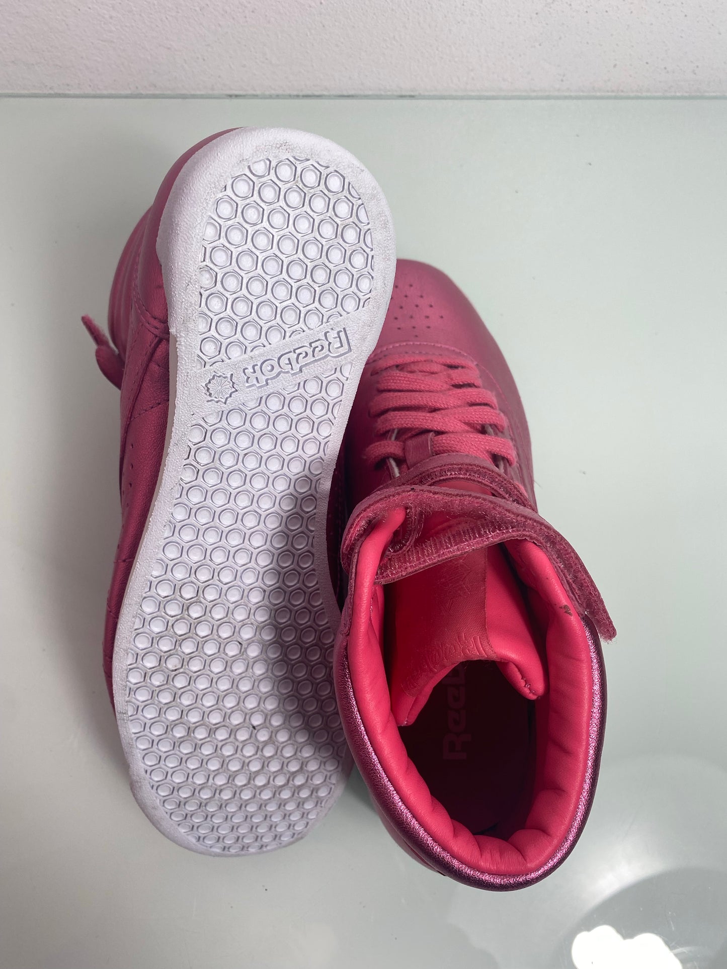 Reebok Freestyle Hi Metallic "Sharp Pink" Women's 6 - CN0960