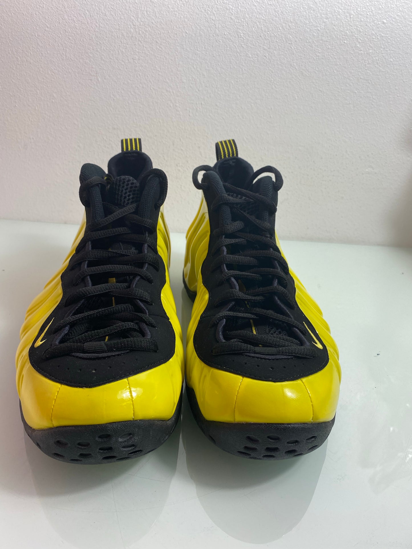 Nike Air Foamposite One "Yellow" Men's Mismate L:10 R:10.5 - 14996-701