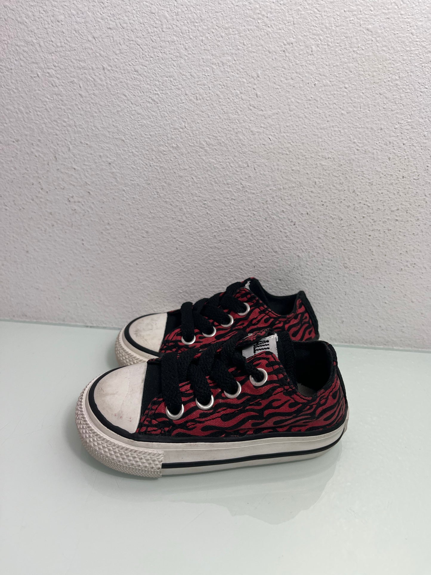 Converse (Fire) "Red/Black" MISMATE Infant's L:4 R:3-710051F