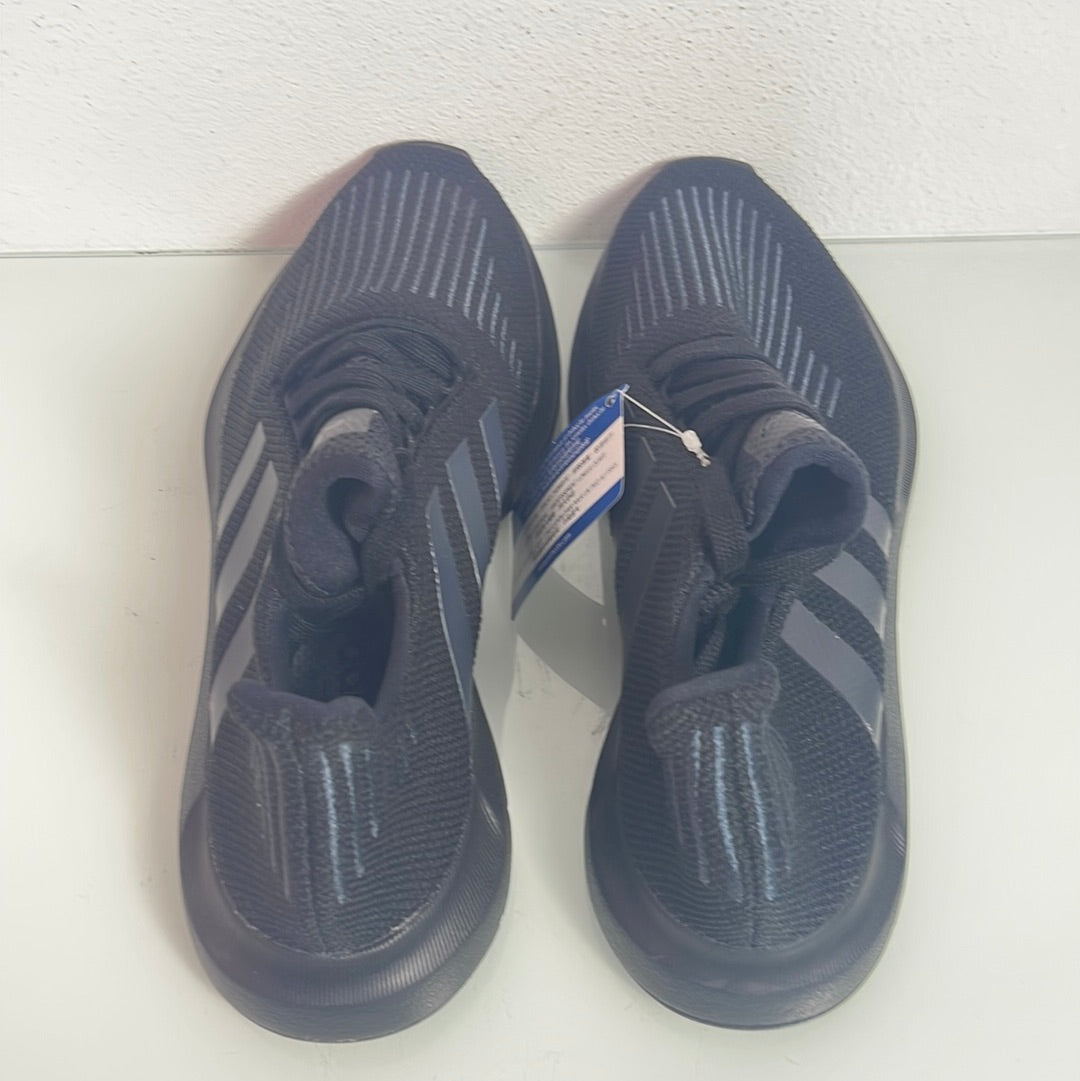 Adidas Swift Run "Black" MISMATE L:8.5 R:7.5-CG4111