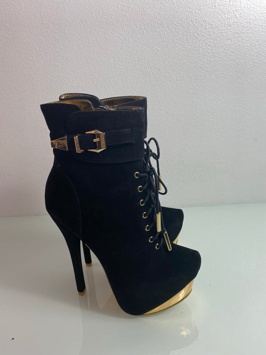 Posh Bootie "Black/Gold" Women's 6 - 086 Blk/Gld