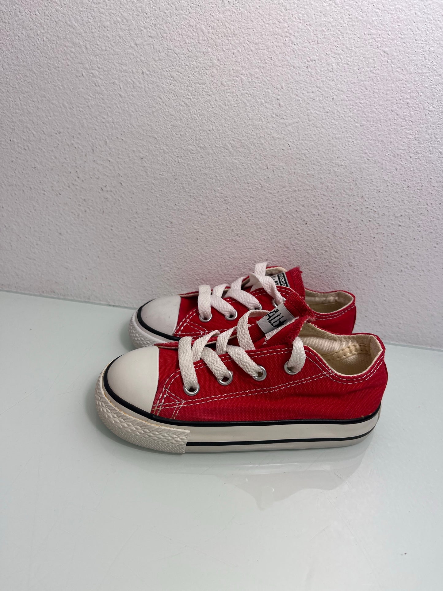 Converse "Red" MISMATE Infant's L:7 R:6- 7J236