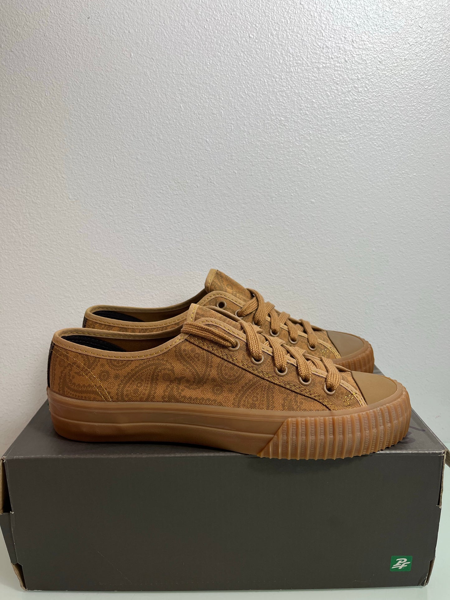 PF Flyers Center Paisley "Tan" Men's 8- PM14OL4J