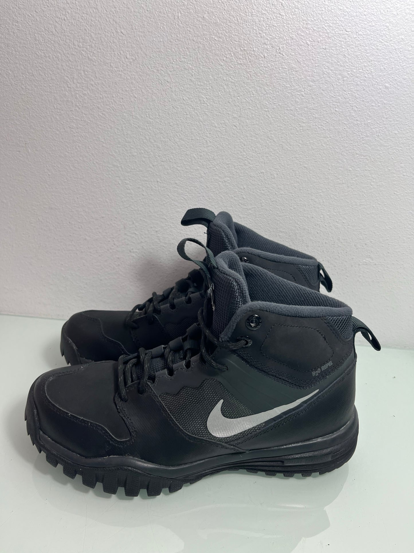 Nike dual fusion hill hotsell