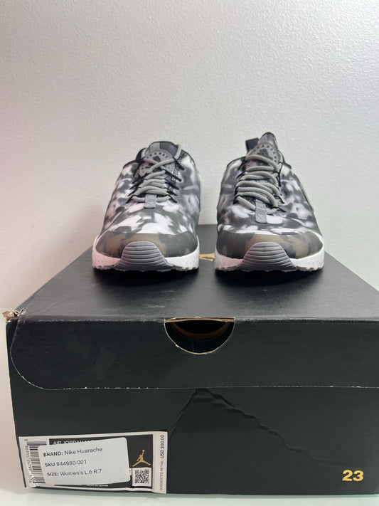 Nike Air Huarache Ultra Run "Multicolor" MISMATE Women's L:6 R:7- 844880 001