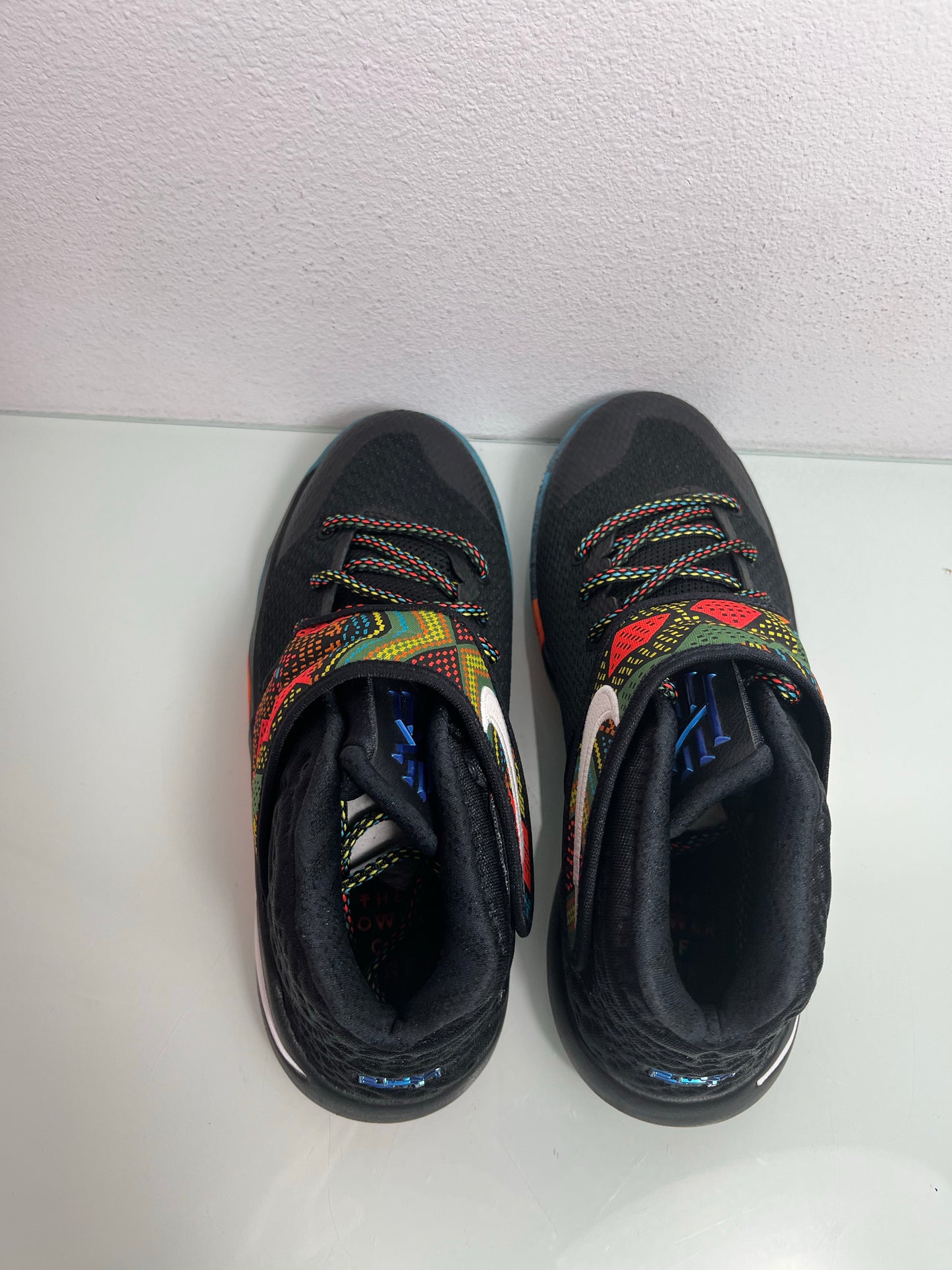 Nike Kyrie "Multicolor/Black" MISMATE Youth's L:5 R:6- 835944 091