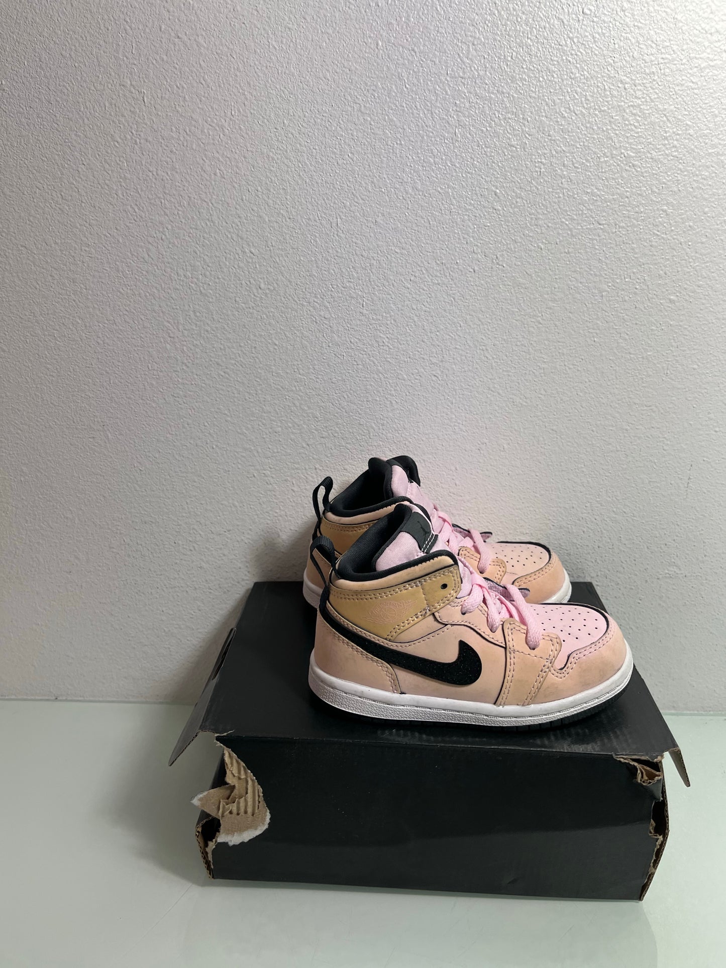 Jordan 1 Mid "Pink Foam/Black-White" (TD) Toddler's 7c-644507 601