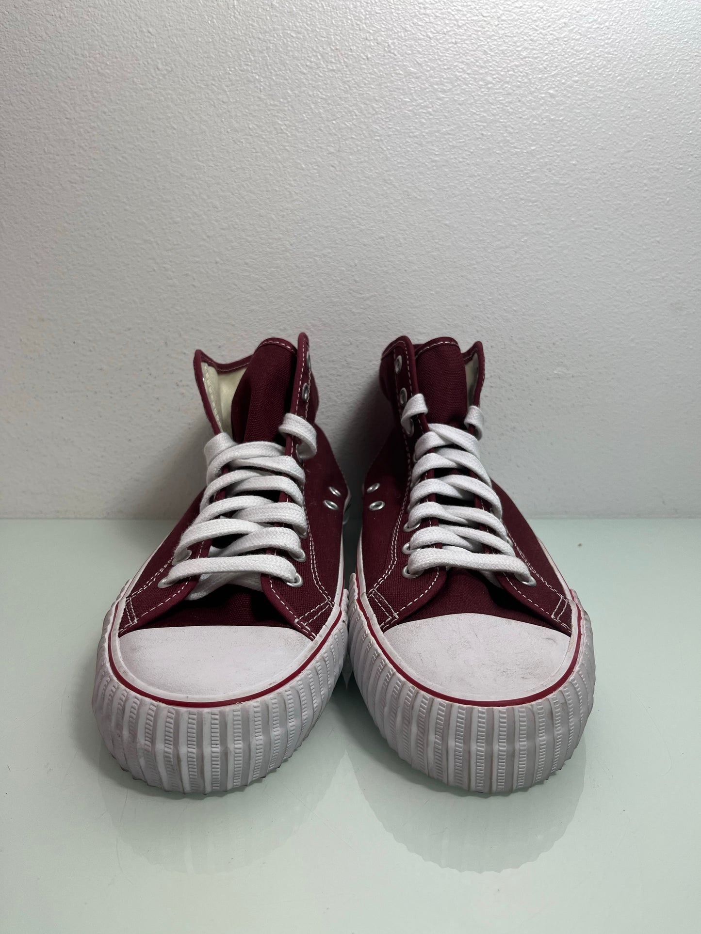 PF Flyers Center High "Burgundy" MISMATE Men's R:8.5 L:9- 6317288