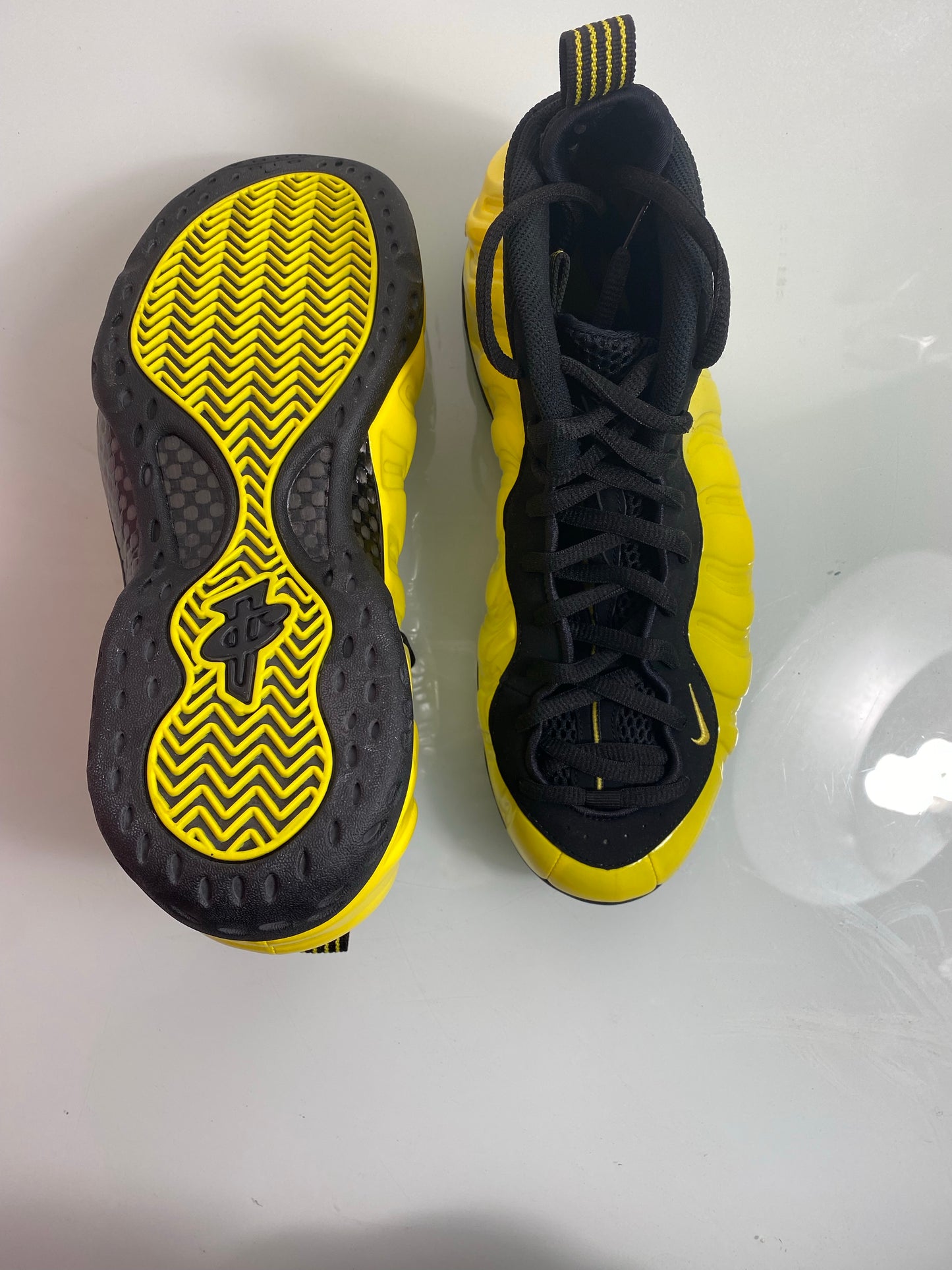 Nike Air Foamposite One "Yellow" Men's Mismate L:10 R:10.5 - 14996-701