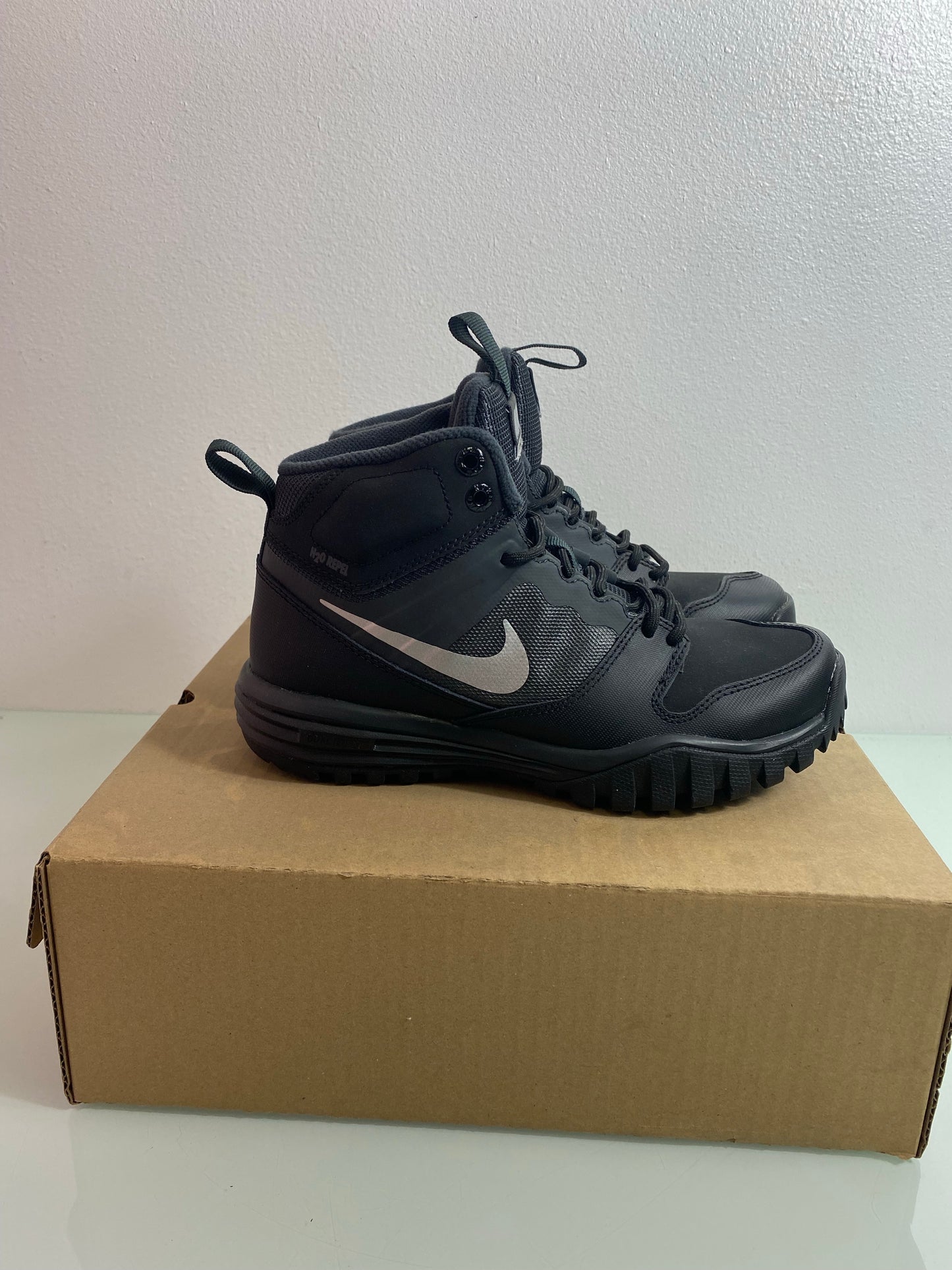 Nike Dual Fusion Hills 'Black' Youth 4 - 685621 001