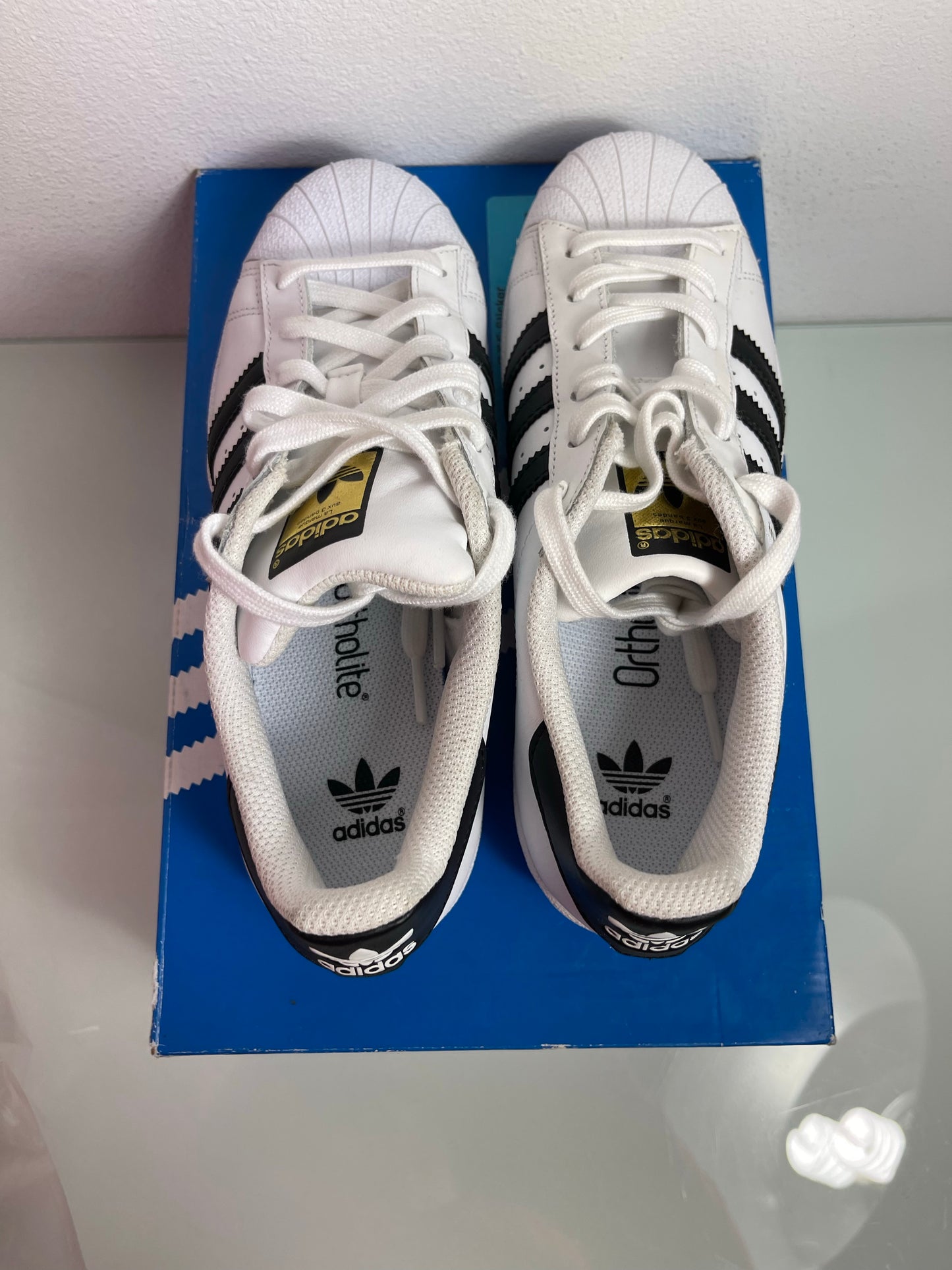 Adidas Superstar "White/Black" MISMATE Junior's L:5.5 R:6- C77124