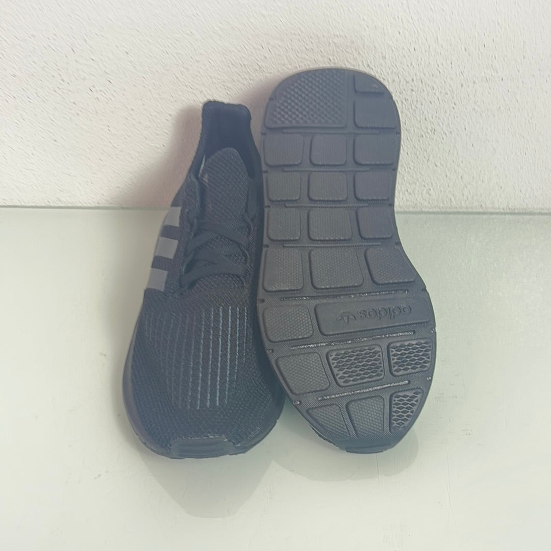 Adidas Swift Run "Black" MISMATE Kid's L:2 R:3-DB3334