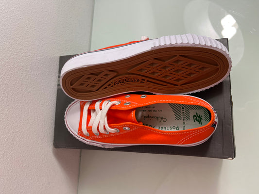 PF FLyers Center Low "Orange" Men's 4.5 Women's 6- PM14OL2H