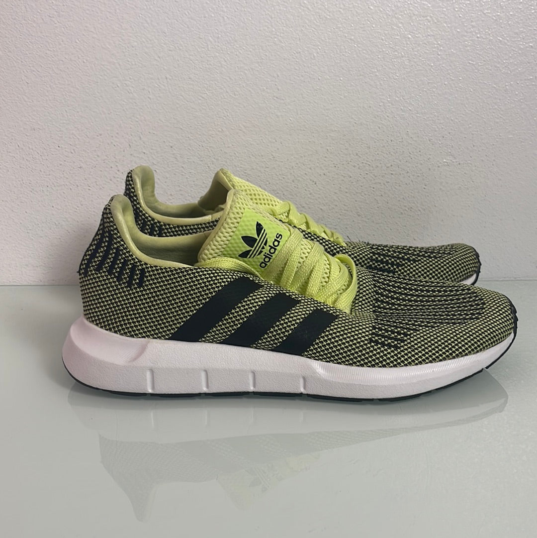 Adidas Swift Run "Multicolor" MISMATE Men's L:10 R:9-D96640