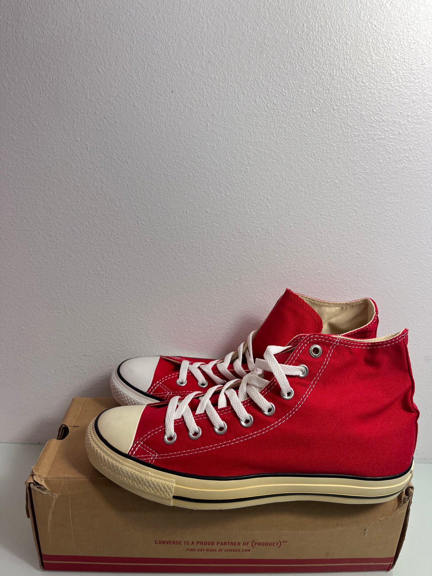Converse Chuck Taylor All Star "Red" Men's 9- M9621