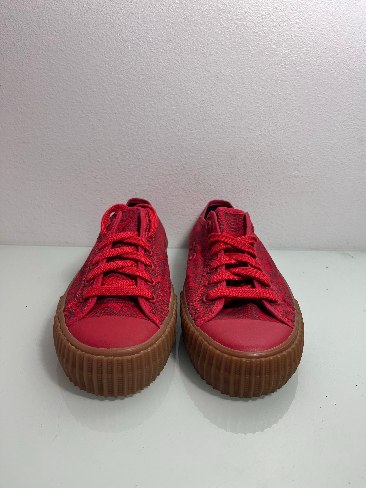 PF Flyers Center Lo "Paisley Red" MISMATE Men's L:8.5 R:8- PM14OL4H