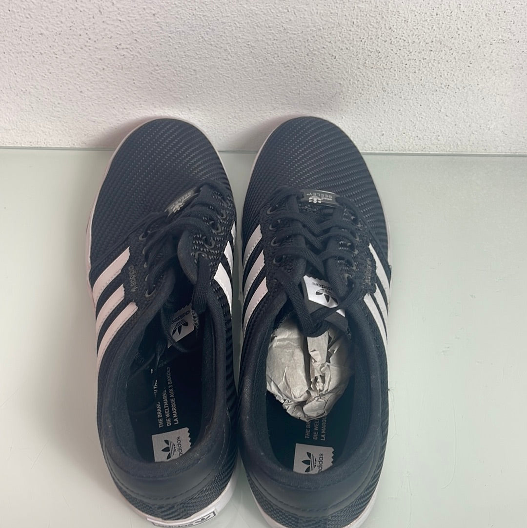 Adidas Sneakers "Black"  MISMATE Men's L:10.5 R:11.5-F37141