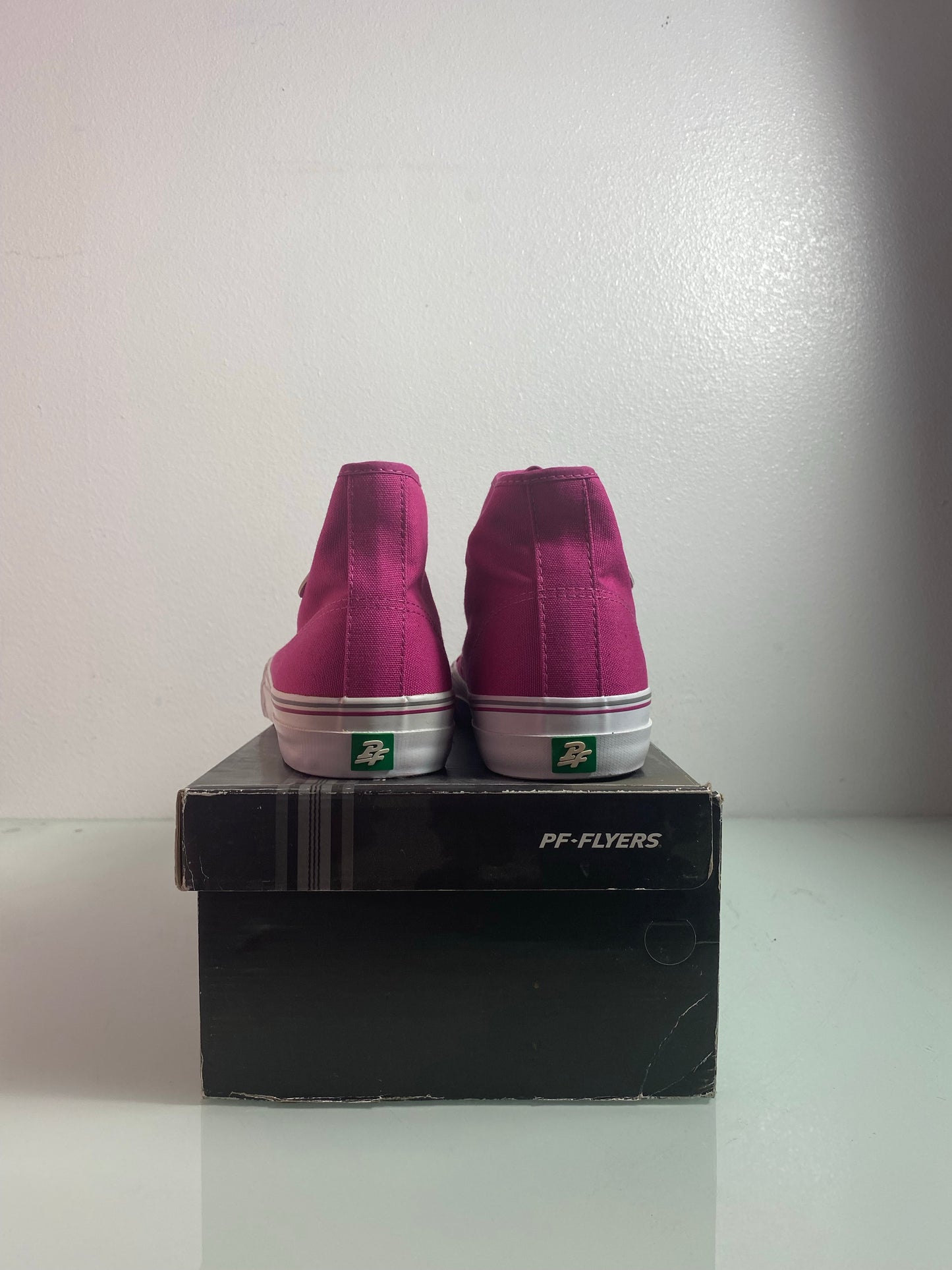 PF Flyers "Magenta" Men's 11- PM10CH2G