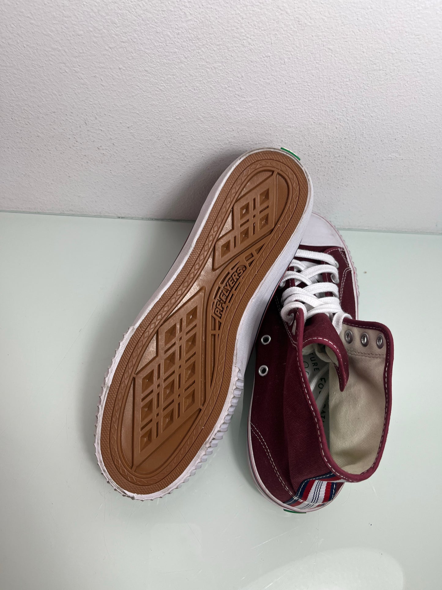 PF Flyers Center High "Burgundy" MISMATE Men's R:8.5 L:9- 6317288