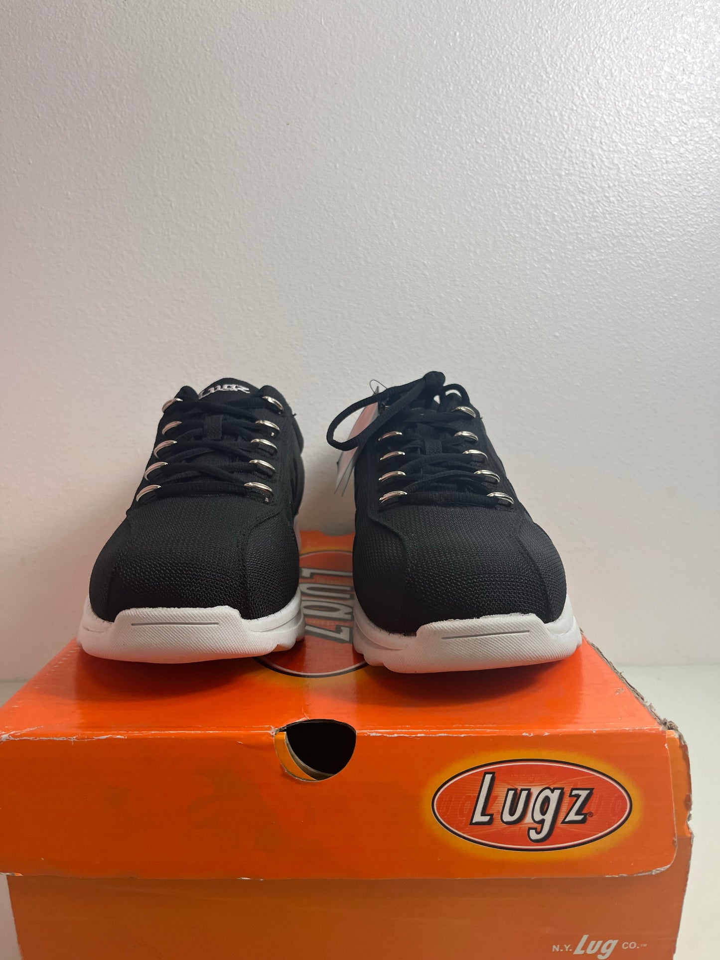 Lugz Changeover II Ballistic "Black/White" Men's MISMATE L:11 R:10.5-MCHG2T 060