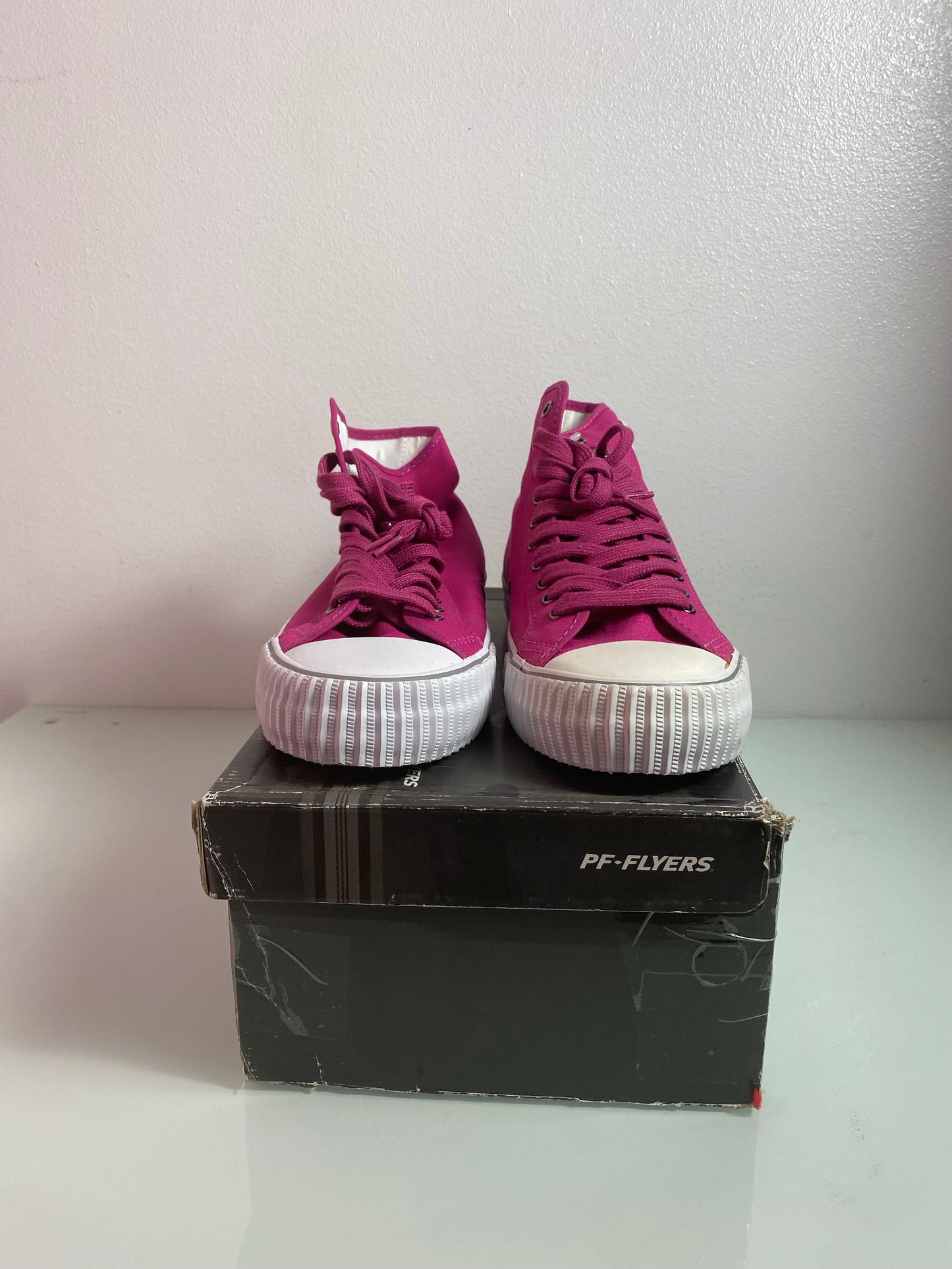 PF Flyers "Magenta" Men's 11.5 - PM10CH2G