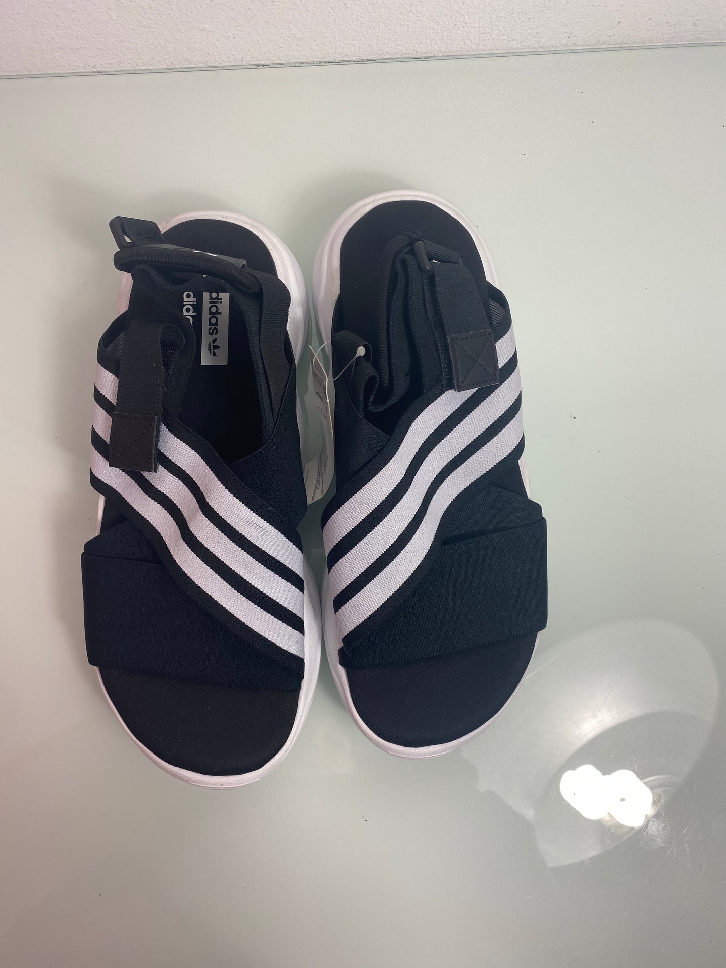 Adidas Magmur 'Black/White' Women's 8 - EF5863