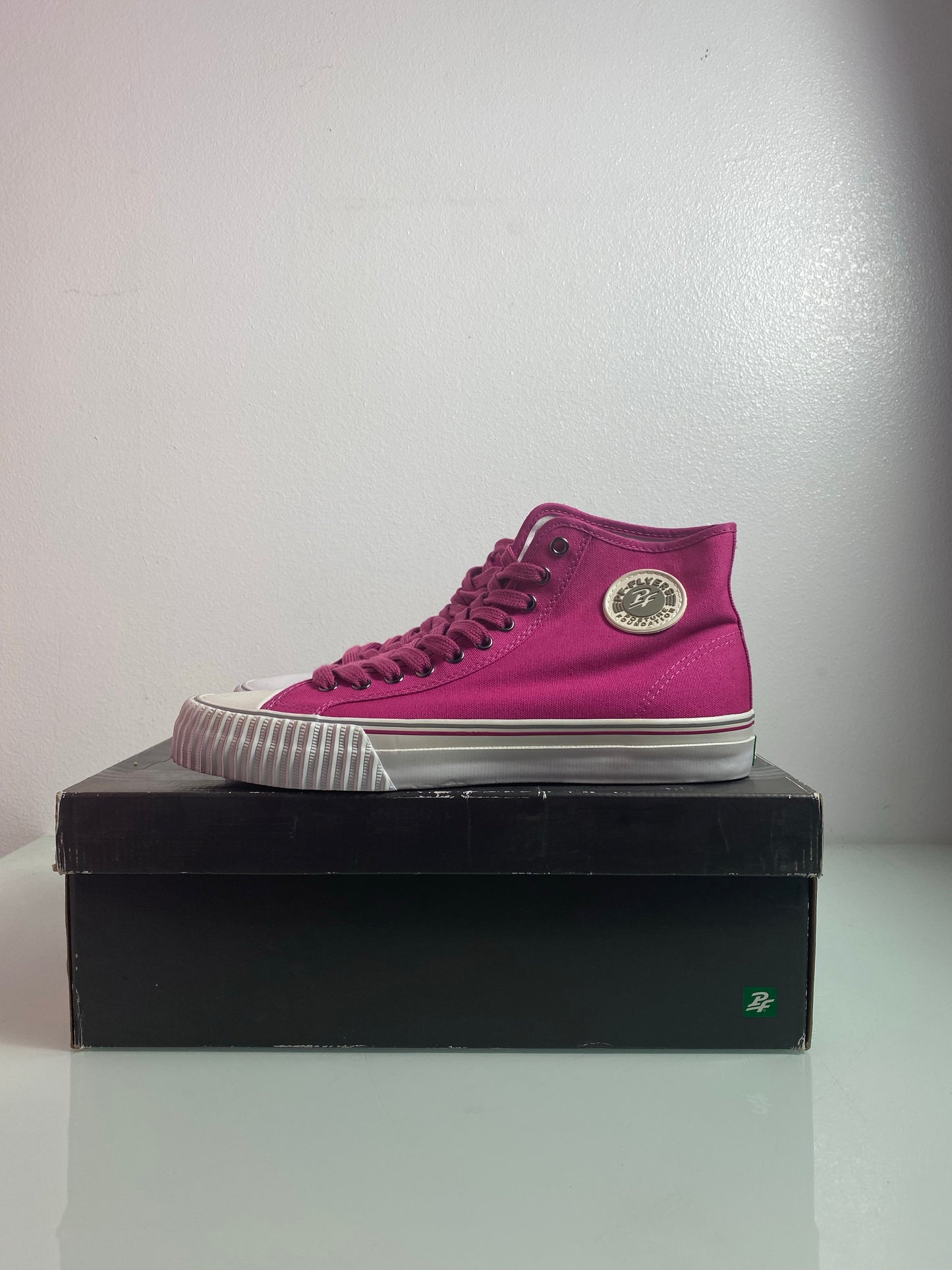 PF Flyers "Magenta" Men's 11- PM10CH2G