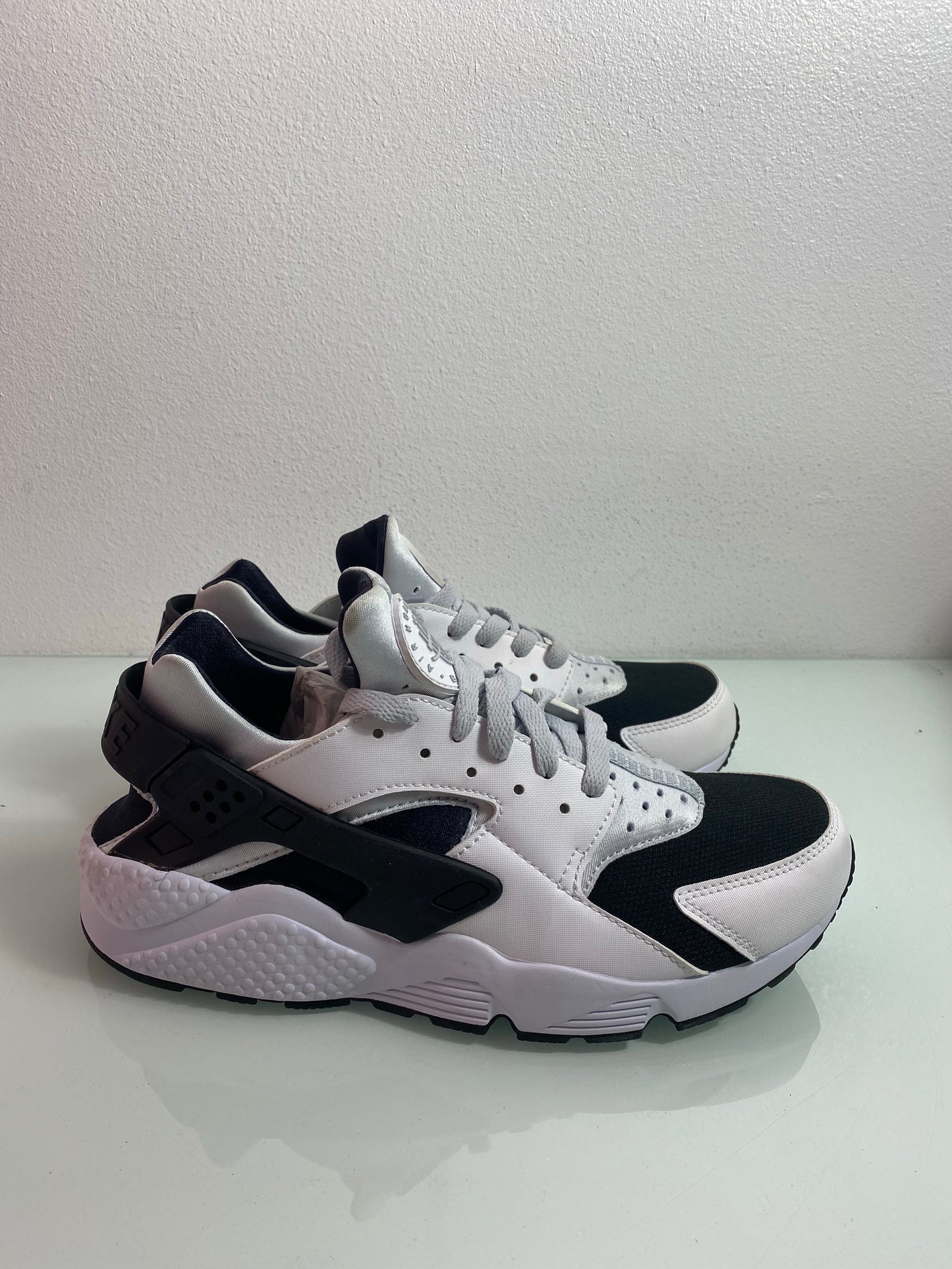 Nike Air Huarache 'White Pure Platinum'- Mismate Men’s L:8 R:9 - 318429-104