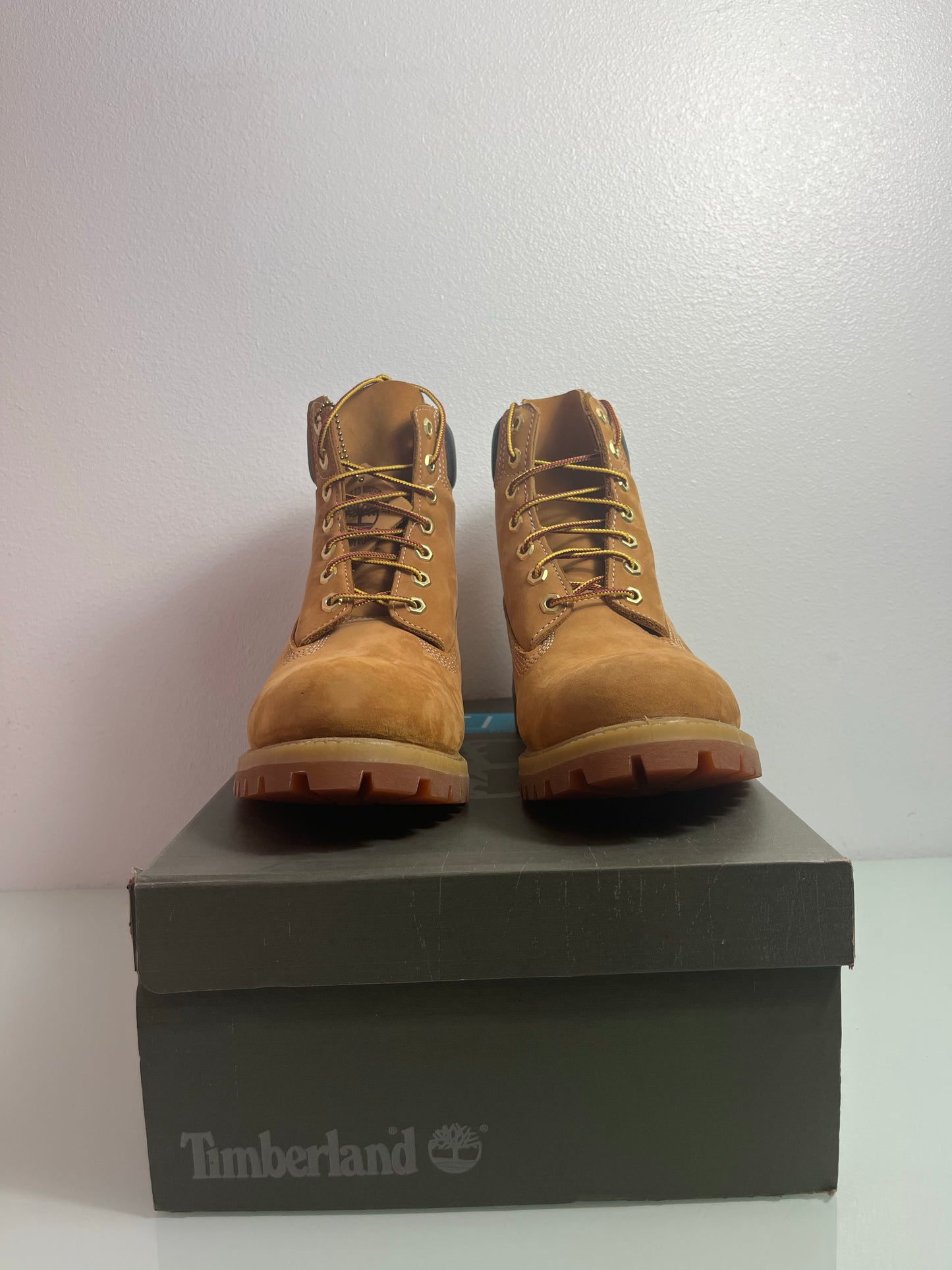 Timberland 6 Inch Premium Boot "Wheat" Men's 8.5- TB010061