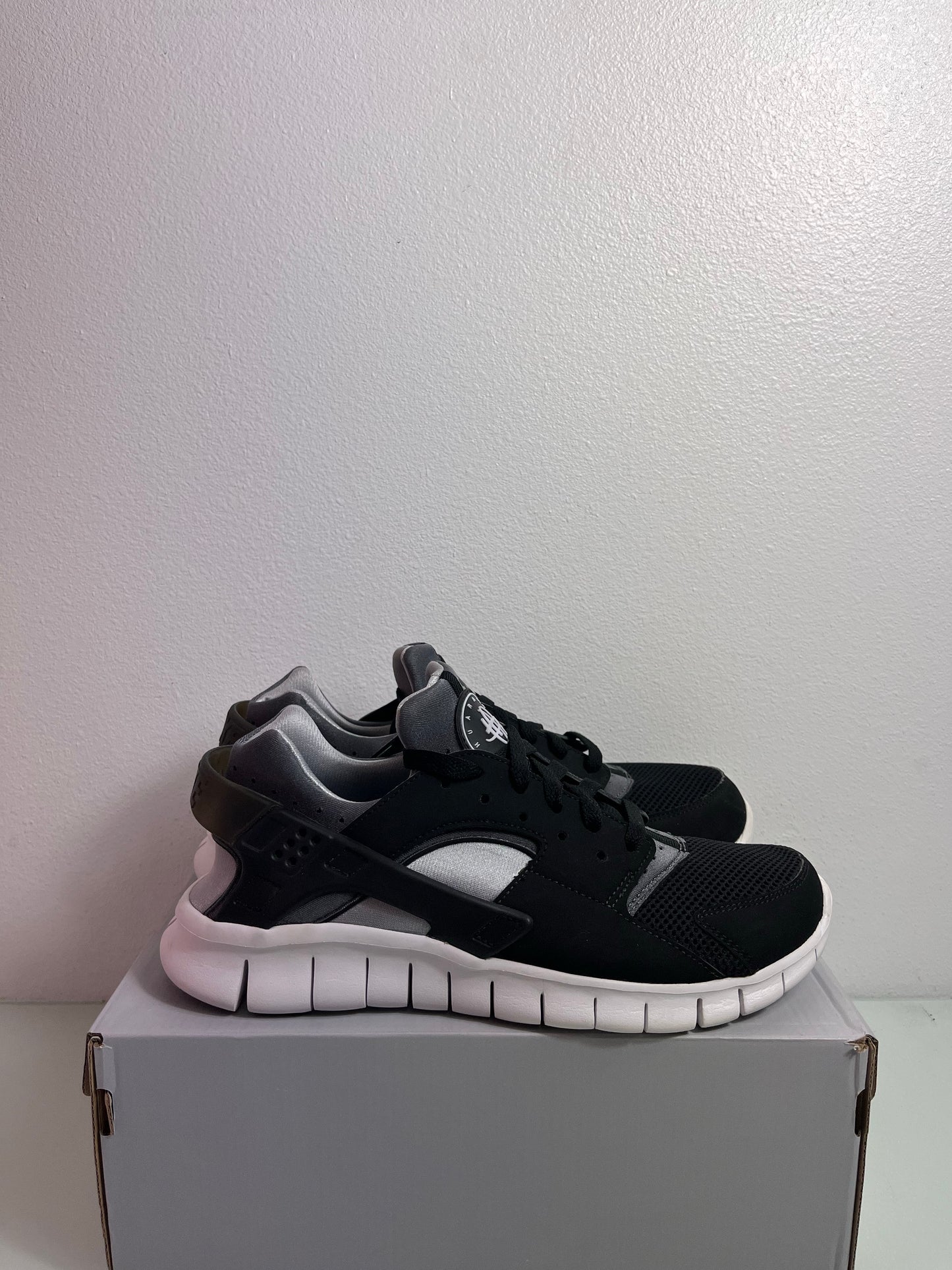 Nike Huarache Free "Black" MISMATE Men's L:9 R:8- 487654 012