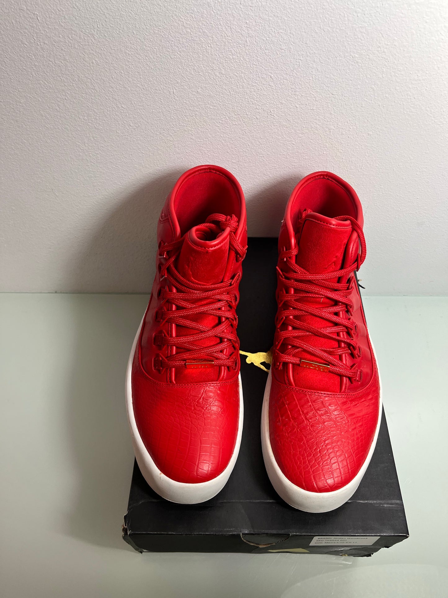 Jordan Westbrook "Red/White" MISMATE Men's L:10.5 R:11-768934 601